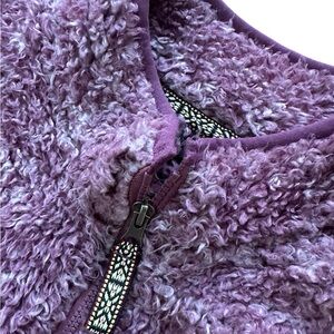 Taylor Dry Goods Purple Women's Sherpa Pullover Top Size M in good condition